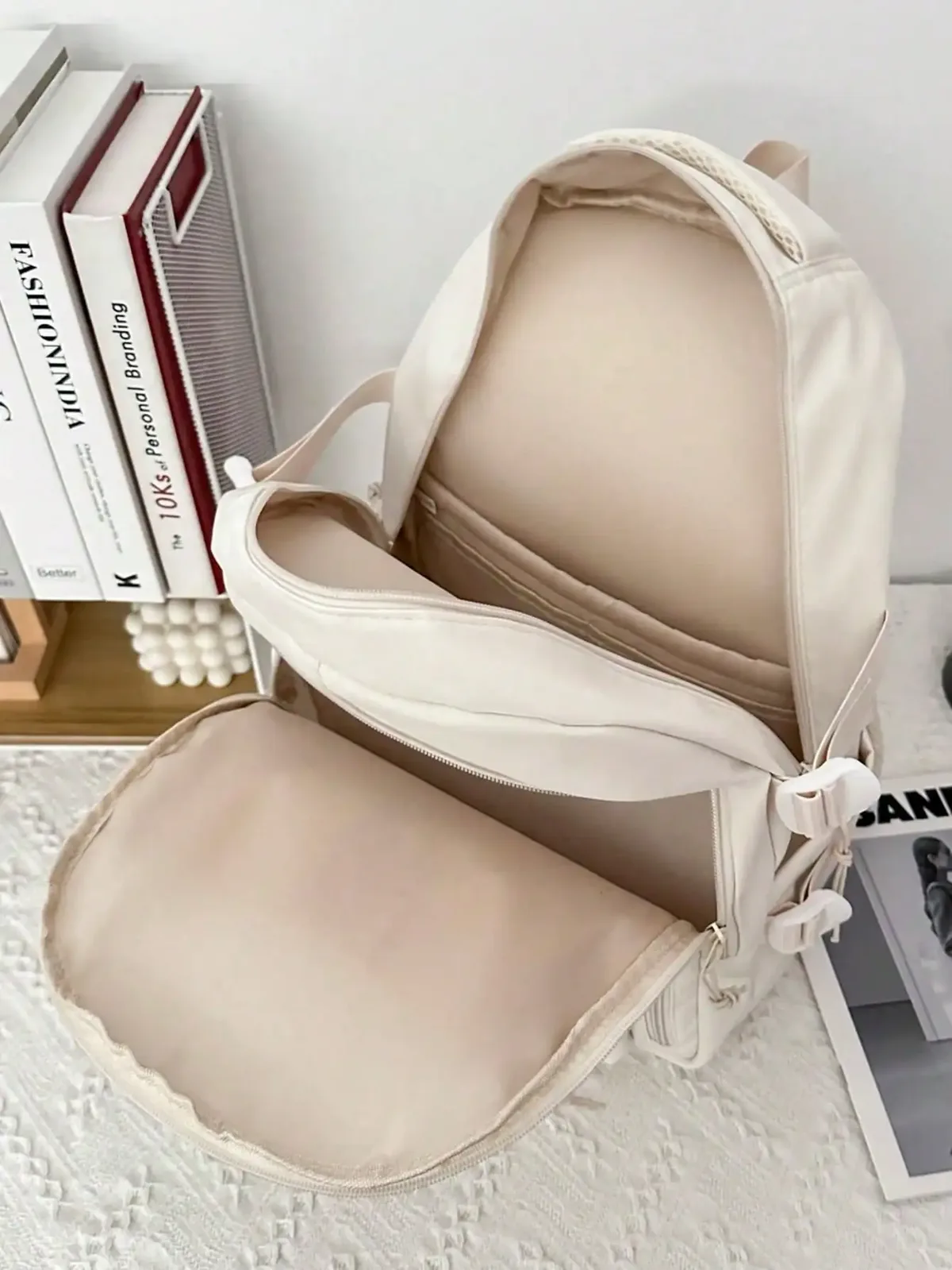 sac à dos en nylon léger, à la mode et décontracté, grande capacité, multi-compartiments, sac d'étudiant, sac de voyage, adapté à un usage quotidien