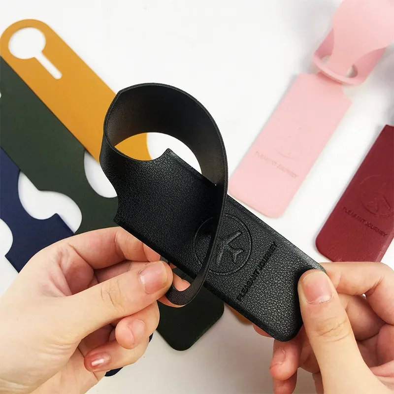 étiquette de bagage en cuir pu pour hommes et femmes, étiquette d'identification portable, étiquettes de bagage de valise, porte-adresse d'identification de nom, accessoires de voyage, 1pc