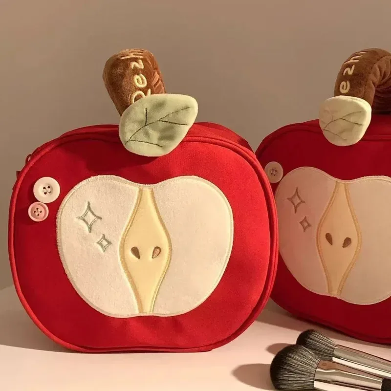 sac à cosmétiques en peluche rouge pomme, pochette de maquillage portable, organiseur de toilette grande capacité, sac de rangement pour soins de la peau, sac à main de voyage pour femmes