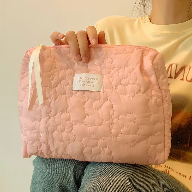 trousse de maquillage à motif de fleurs pour femmes, trousse de toilette, trousse à fermeture éclair, trousse à cosmétiques, trousse de voyage pour poudres lavantes, trousse de maquillage pour femmes, 2024