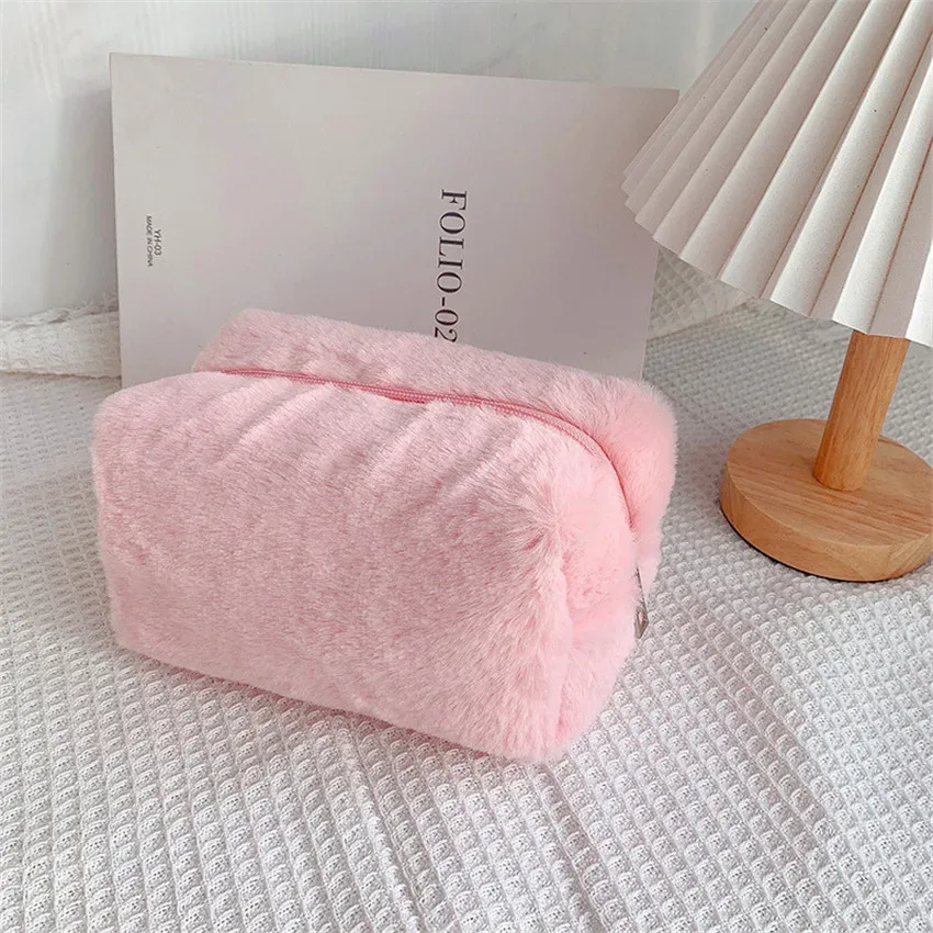 sac de maquillage en peluche douce pour femmes, sac de rangement de maquillage cosmétique moelleux, étui de voyage pour filles, sac à main de lavage de toilette, nouvelle collection hiver