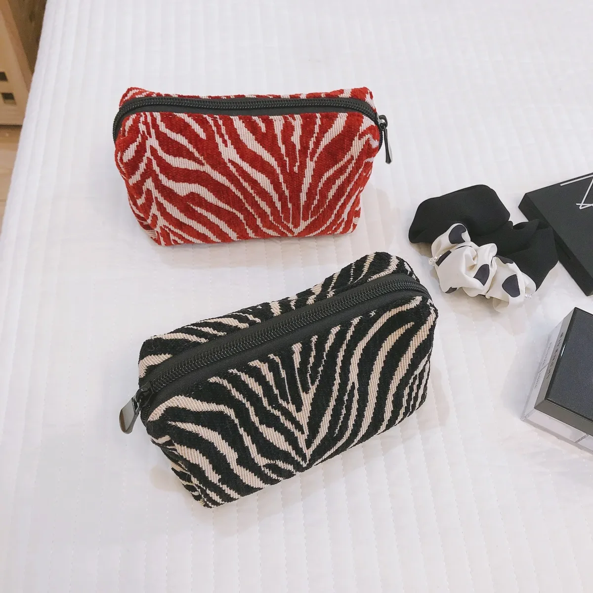 Sacs à cosmétiques pour femmes japonais Harajuku Simple mode sacs de maquillage polyvalents portables multifonctionnels porte-monnaie sacs de rangement