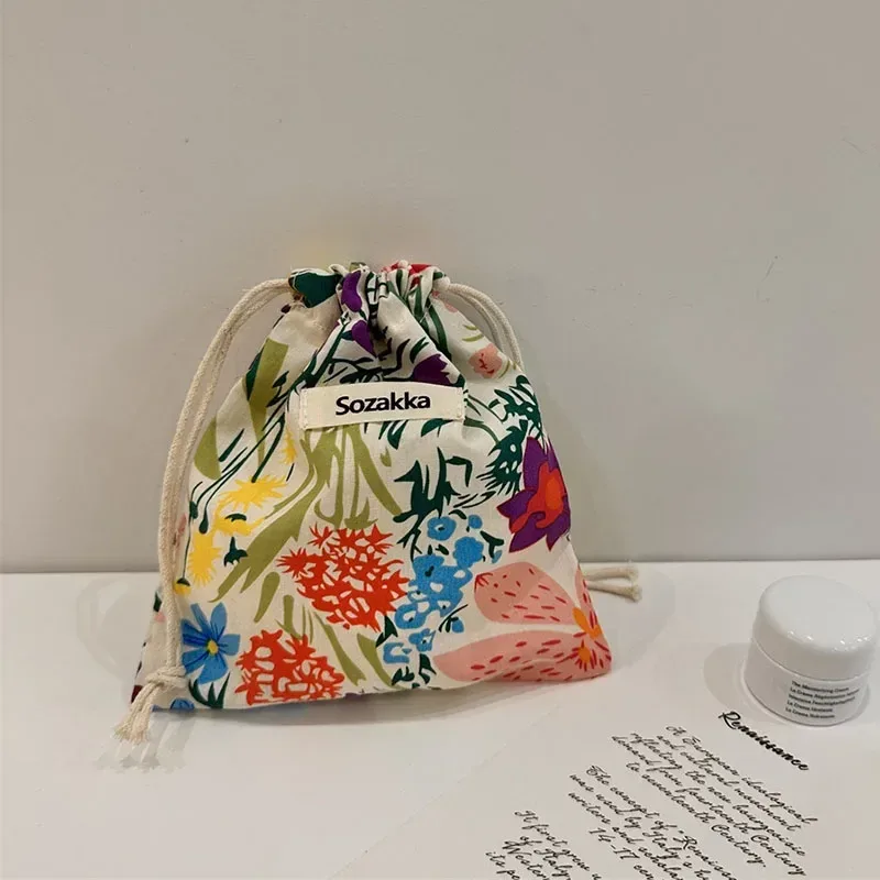 sac de maquillage mignon, cadeau de noël, organisateur de bijoux de bonbons, sac de rangement floral en coton et lin, pochette de rangement de finition pour femmes