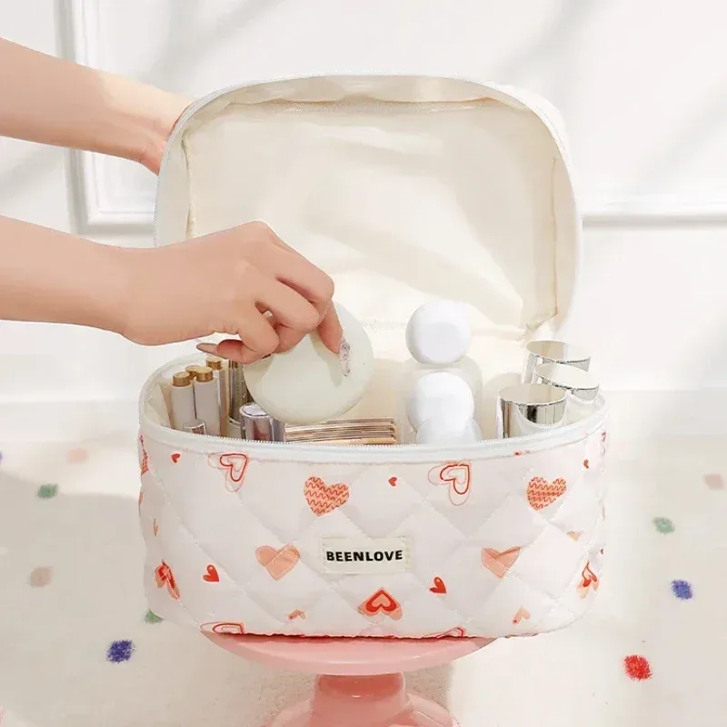 trousse de maquillage en coton matelassé avec impression, grand sac de voyage mignon pour poudres cosmétiques