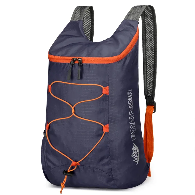 le sac à dos léger d'extérieur pliable en nylon, un sac à main simple et un sac de randonnée convient aux sports et aux voyages de plein air