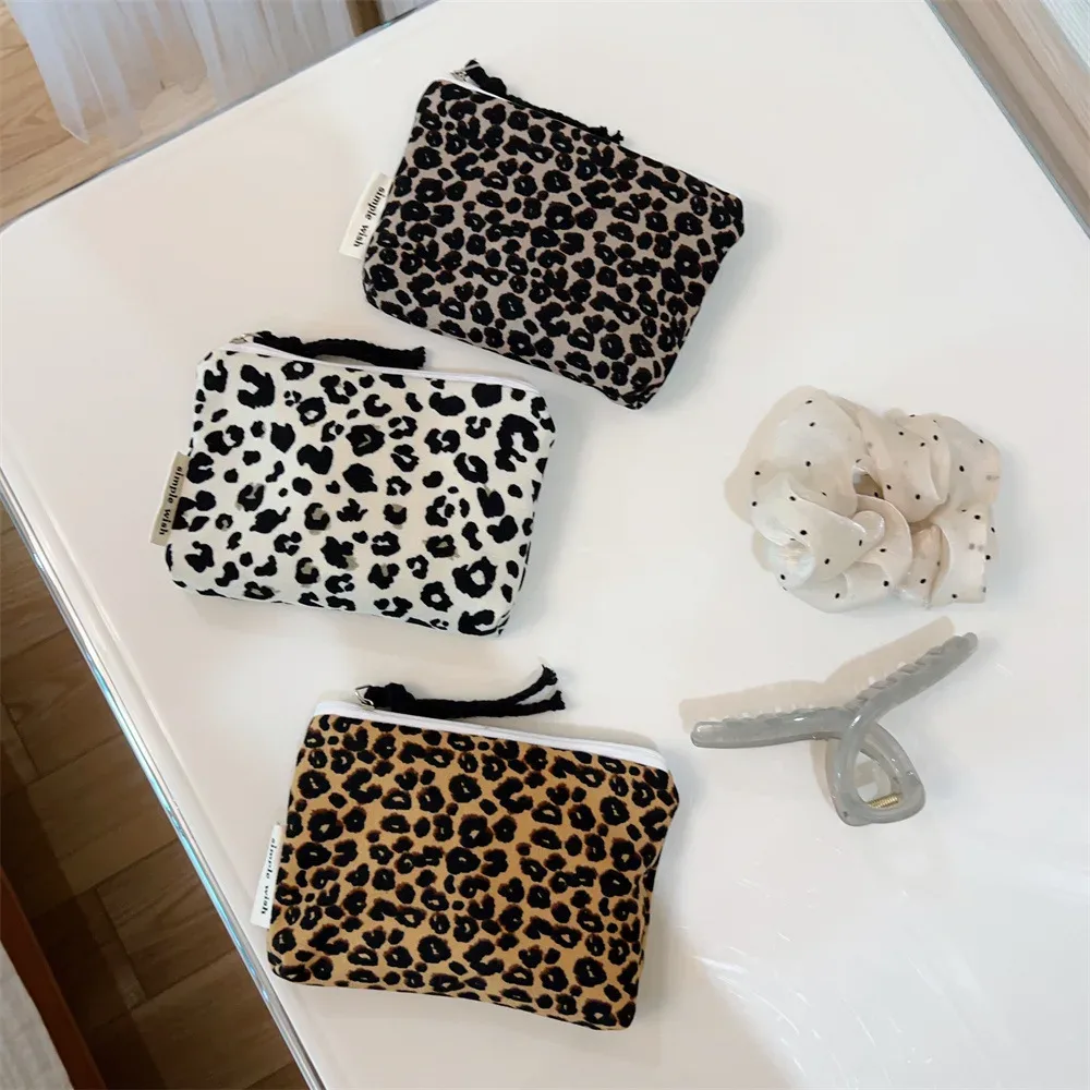 petit sac à cosmétiques léopard pour femme, porte-monnaie, trousse de maquillage à fermeture éclair, trousse de maquillage de voyage, trousse d'argent, évaluation de beauté