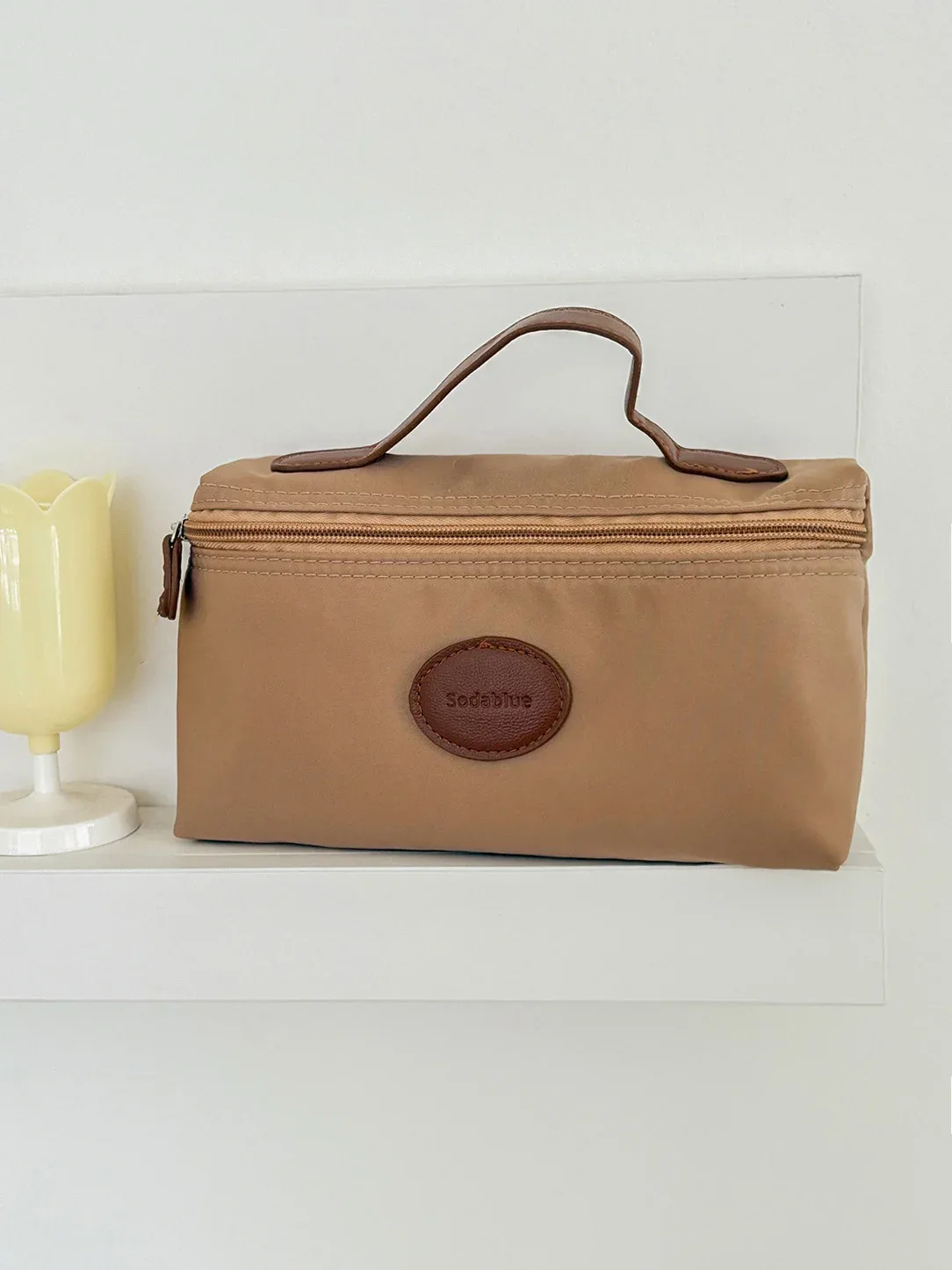 nouvelle trousse de toilette portable unisexe yt de haute qualité, élégante et légère, avec étiquette en cuir, sac à main en nylon pour le maquillage