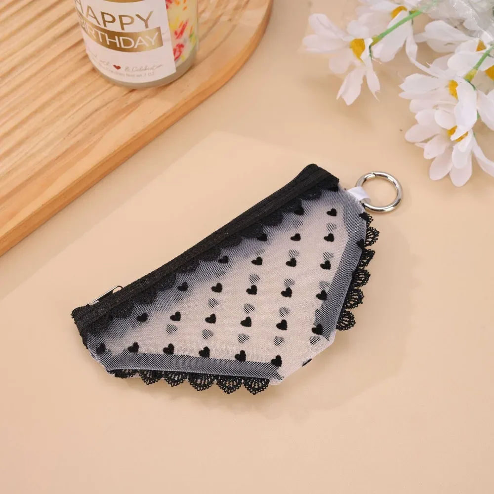 pochette de maquillage transparente en dentelle en forme de cœur, sac de toilette en maille y2k, sac de voyage, pour la vie quotidienne.