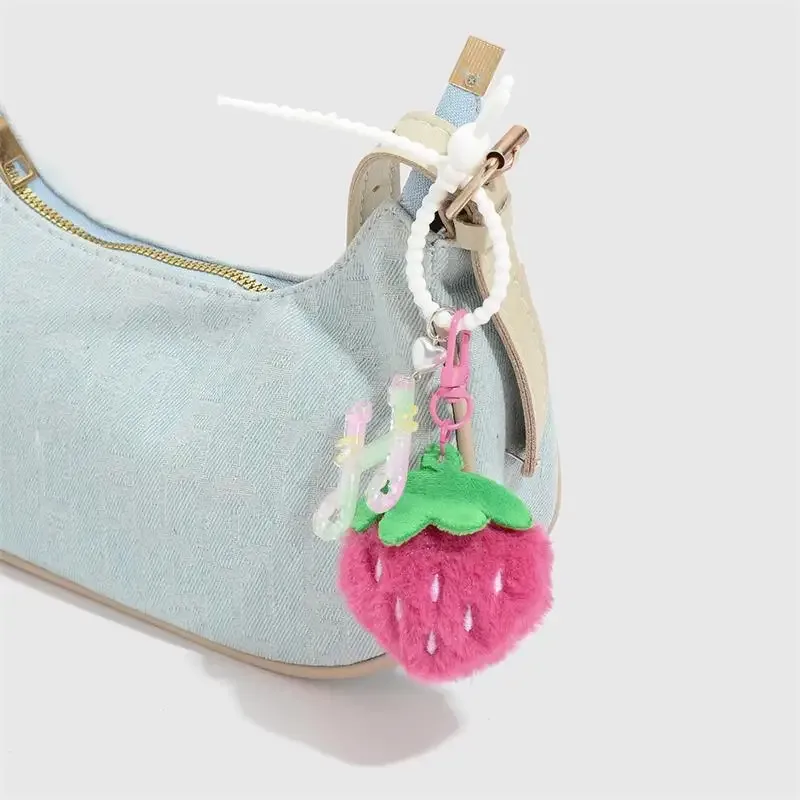 porte-clés en peluche fraise douce, breloque pour sac à dos diy, chaîne de téléphone, pendentif de sac, cadeau parfait pour les filles.