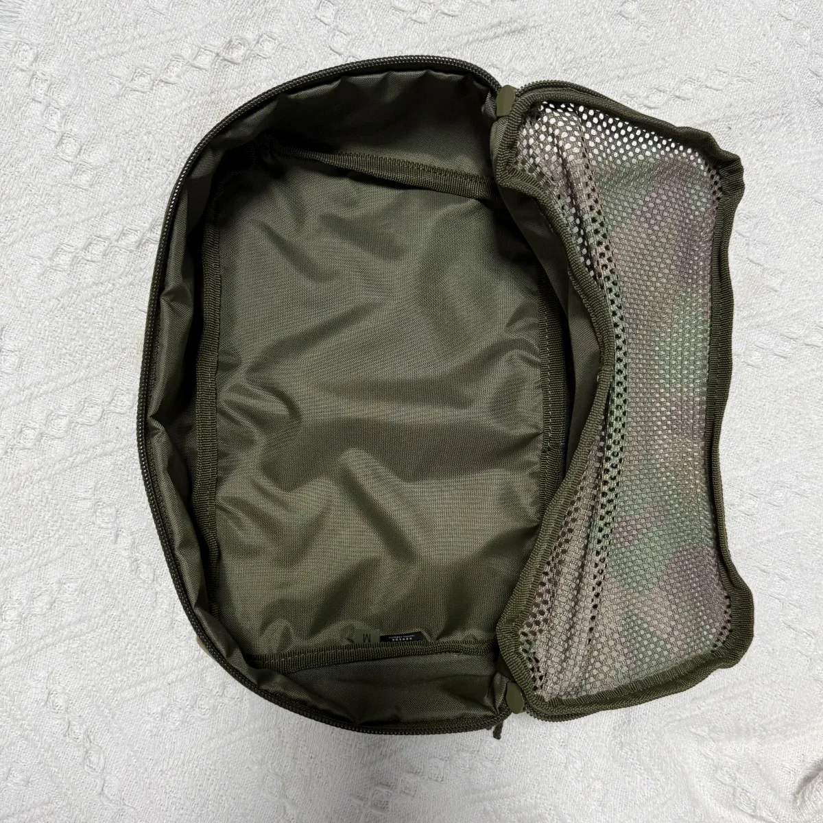 ensemble de 3 trousses de toilette en nylon camouflage suisse taz16 personnalisées |   organisateur de voyage pour articles de toilette et cosmétiques