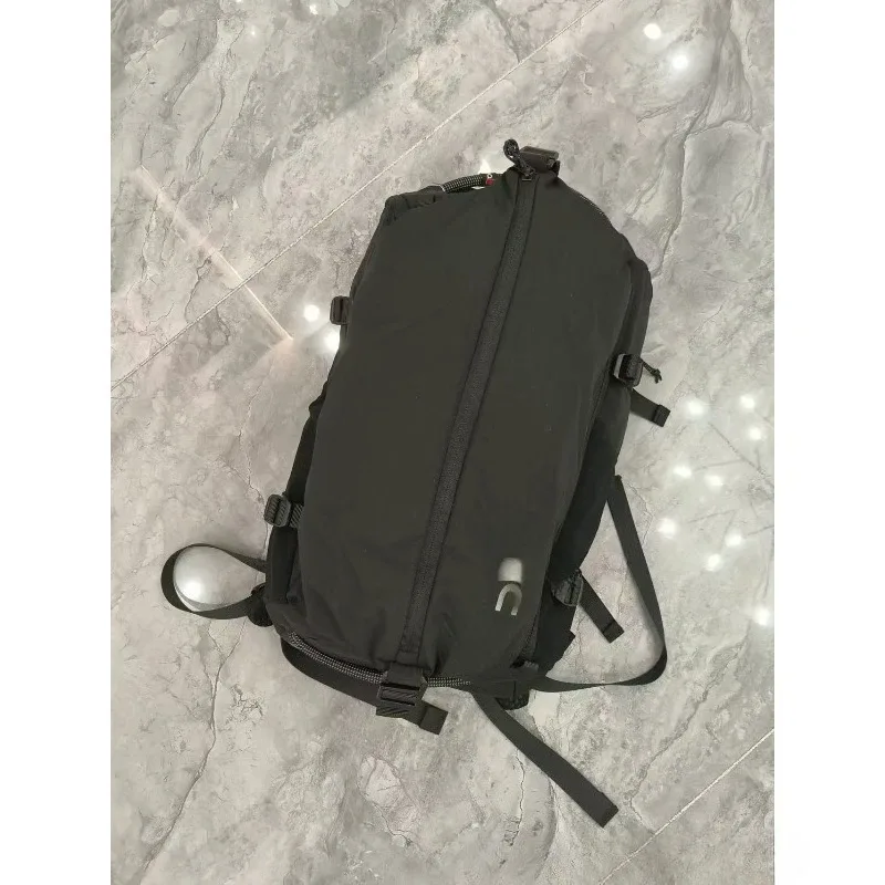 nouveau sac à dos de voyage unisexe 30l à double bandoulière avec sac de tennis résistant à l'eau.
