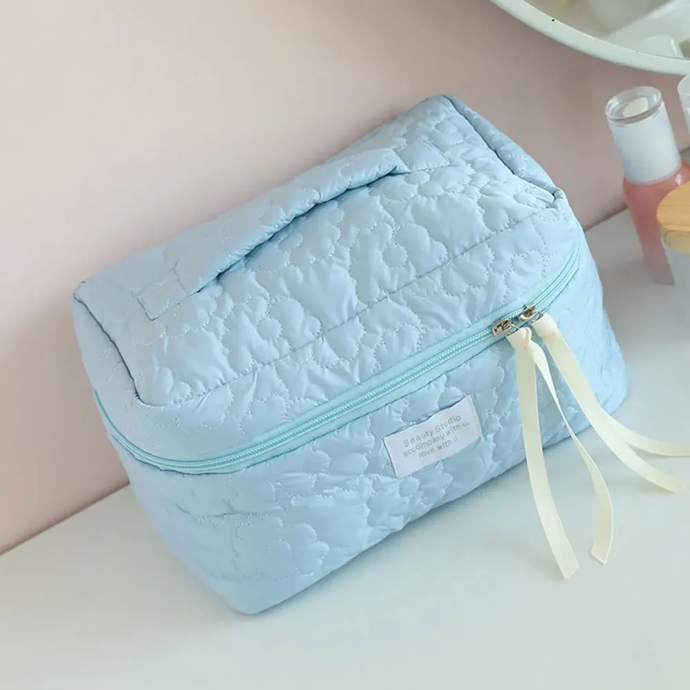 trousse de toilette tendance en tissu doux, grande capacité, couleur bonbon, sac de rangement mignon, trousse de toilette portable de voyage à motif floral pour femme