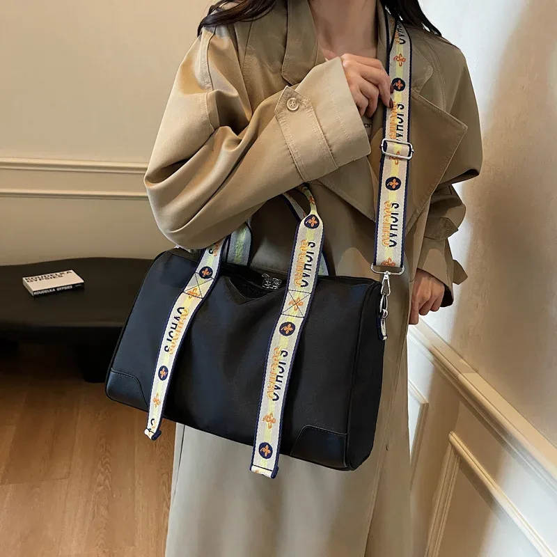 2026 plus récent sac de voyage à main polyvalent à la mode avec lettre sangle sac à bandoulière sac à bagages bagages décontractés handbabgs