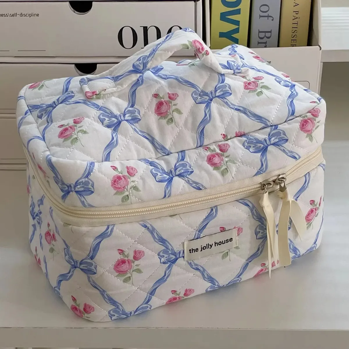 sac de maquillage en coton matelassé avec nœud mignon pour femmes, organisateur de cosmétiques à fermeture éclair, sac à main en tissu, trousse de toilette portable pour filles