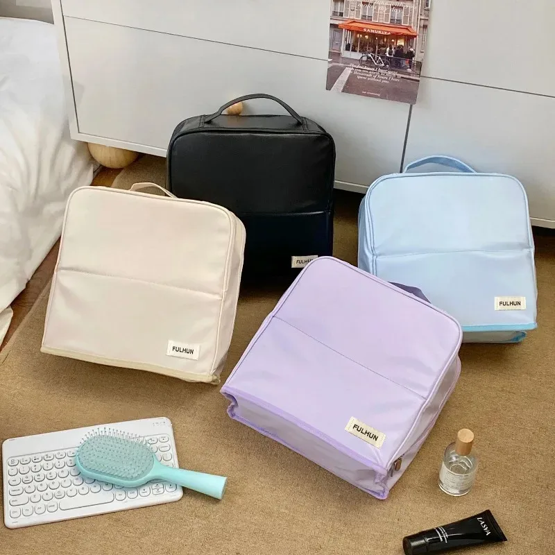 sac de maquillage portable grande capacité pour femmes, sac de voyage suspendu avec compartiments et miroir intégré, sac de rangement