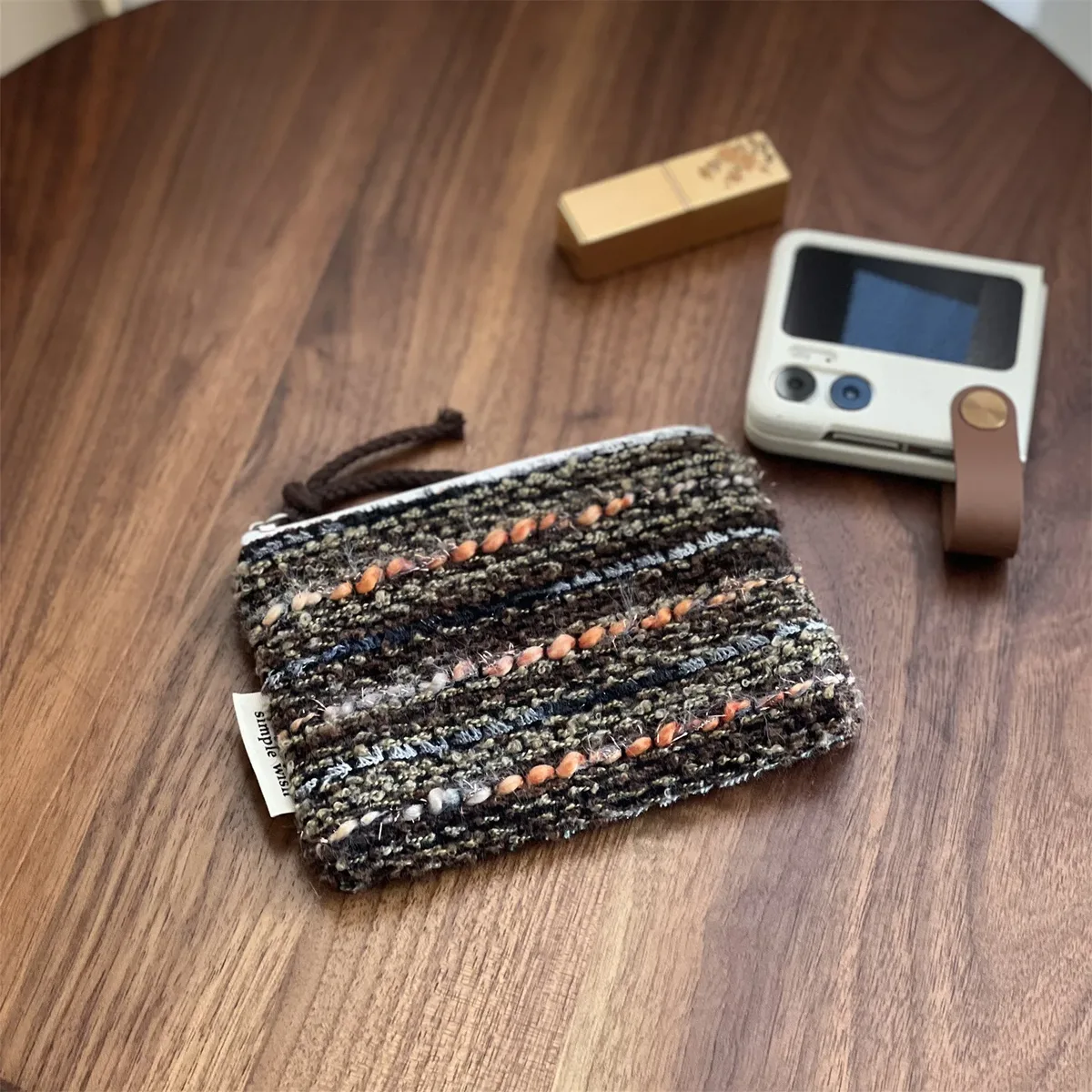 mini sac à cosmétiques rétro à carreaux et rayures, organisateur de maquillage, pochette à cosmétiques élégante, sac de rangement polyvalent d'hiver pour femmes