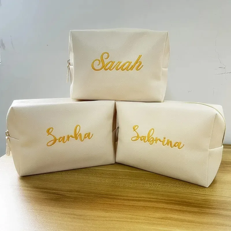 trousse de maquillage brodée personnalisée, portable en cuir pu saffiano, kits de cosmétiques de toilette imperméables pour hommes et femmes, logo avec nom personnalisé