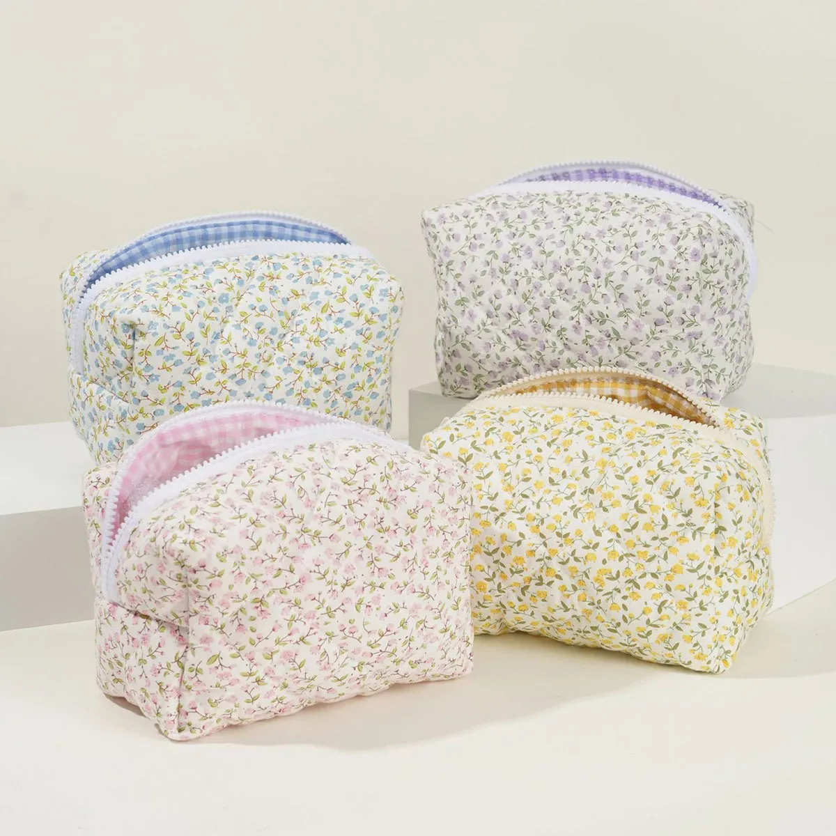 Pochette de maquillage florale matelassée douce, pochette de voyage en coton portable, trousse de toilette à fermeture éclair, organiseur de rangement pour femmes