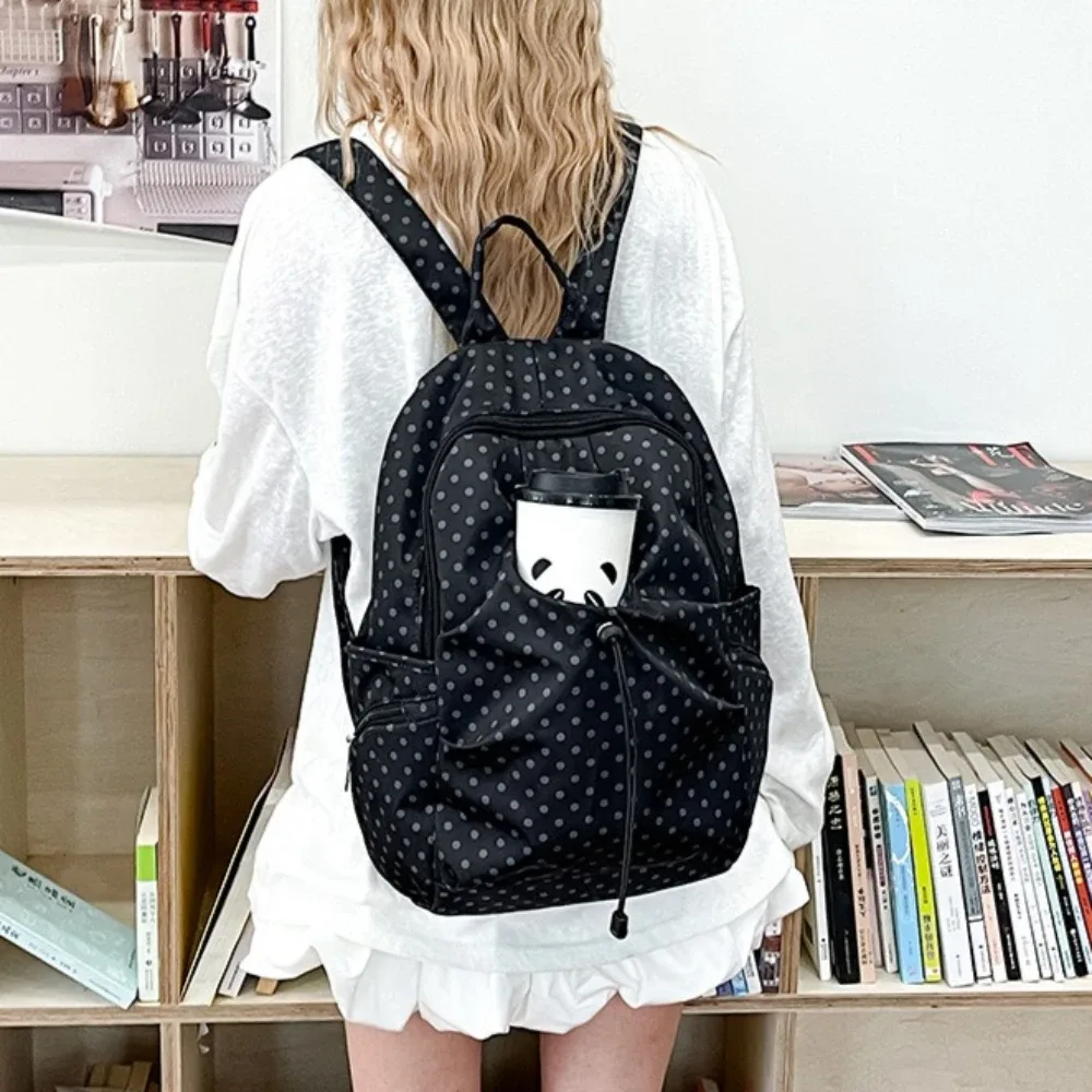 Nouveau Sac à Dos Coréen à Pois pour Femme 2026 – Style Preppy Polyvalent et Léger en Nylon pour Étudiants, Voyages et Loisirs