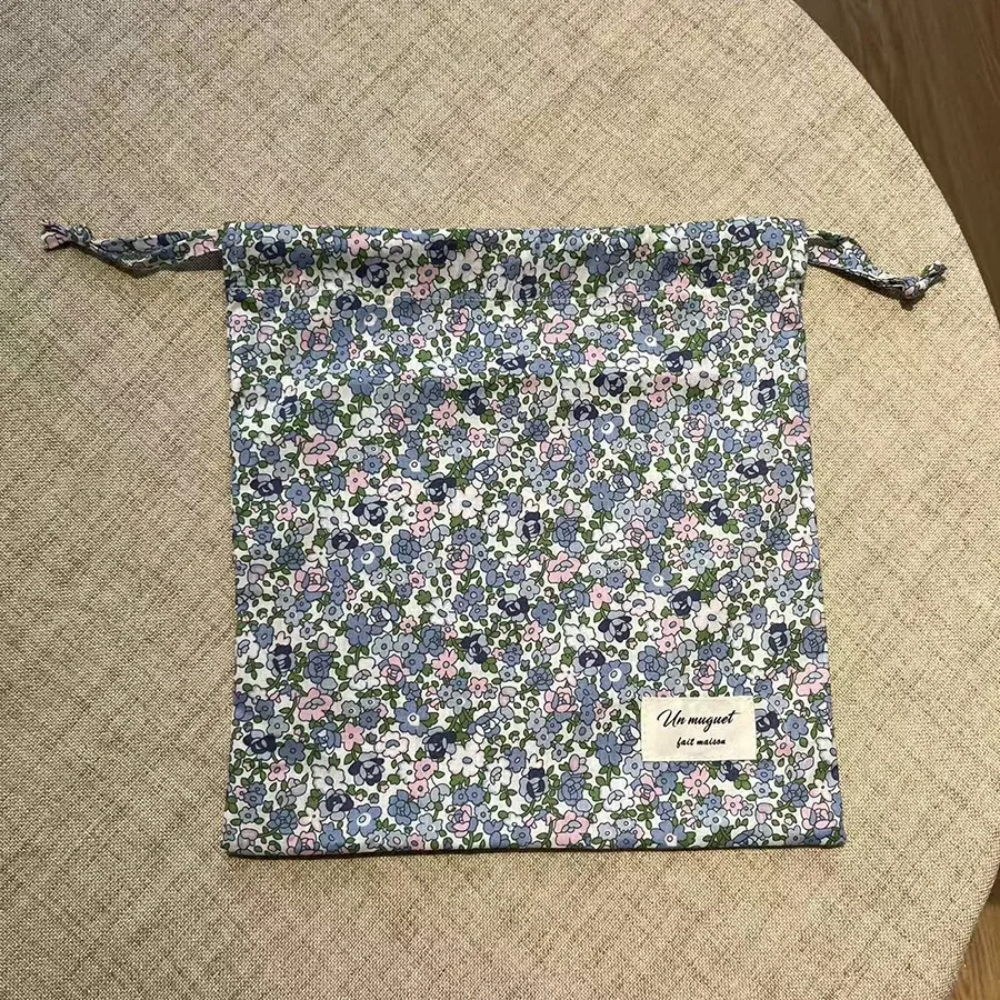 sac à cordon 25x26cm, organisateur portable, cosmétiques, rangement de voyage à domicile, sacs suspendus à fleurs imprimées, sacs pour maman