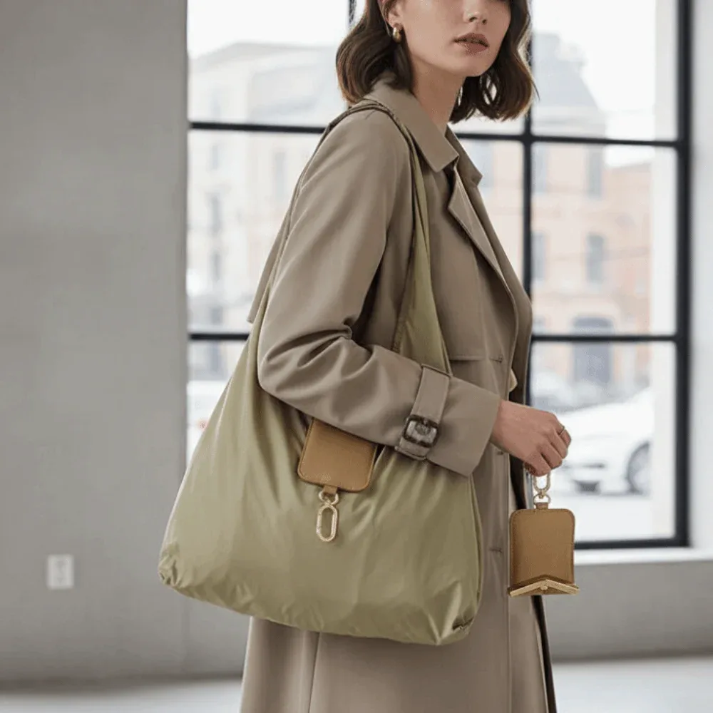 sac fourre-tout porte-clés couleur unie, sac de courses pliable résistant aux déchirures et peu encombrant, étui en similicuir à finition métallique