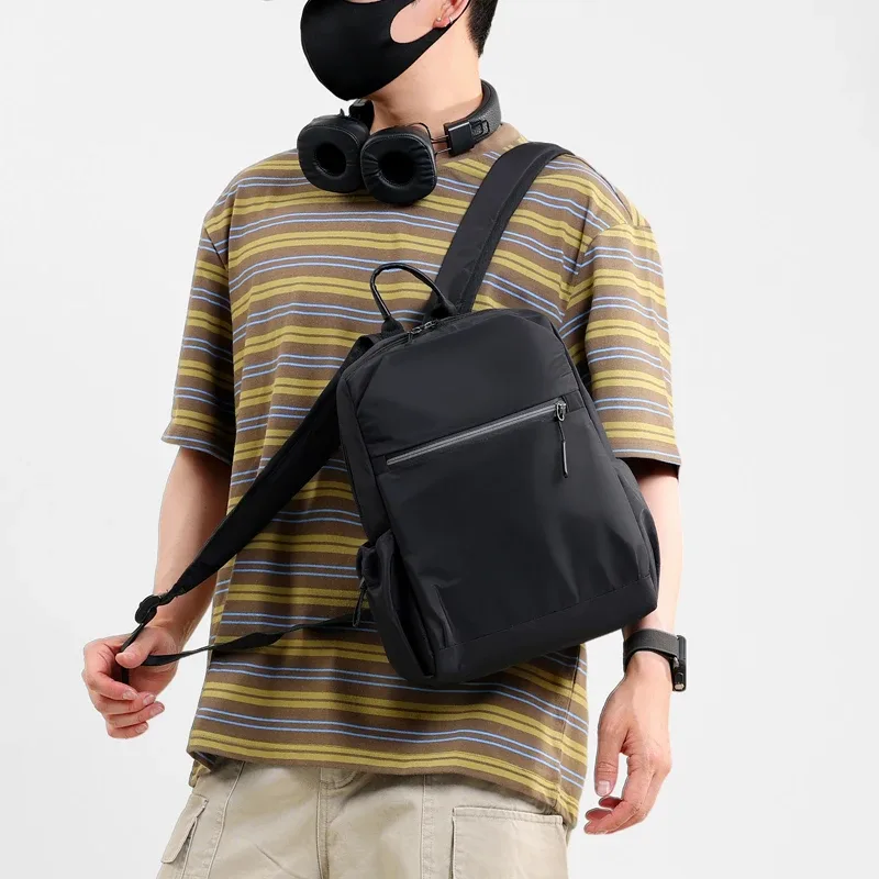 mini sac à dos pour hommes, tissu oxford imperméable, plusieurs poches, sangles réglables, poche latérale pour les déplacements quotidiens, les voyages courts, utilisation en extérieur