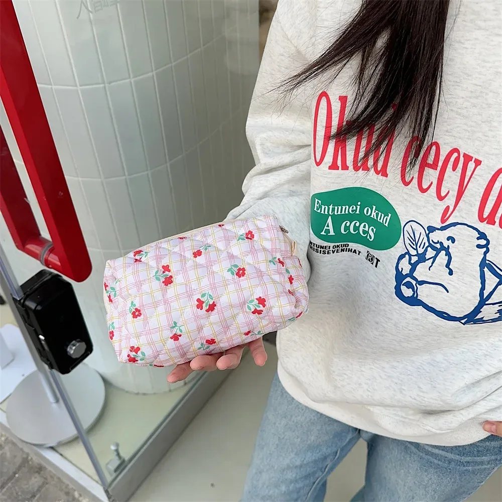sac à cosmétiques imprimé dessin animé mignon pour femmes, trousse de maquillage portable pour dames, sacs de rangement de voyage, pochette décontractée pour femmes, sacs à main