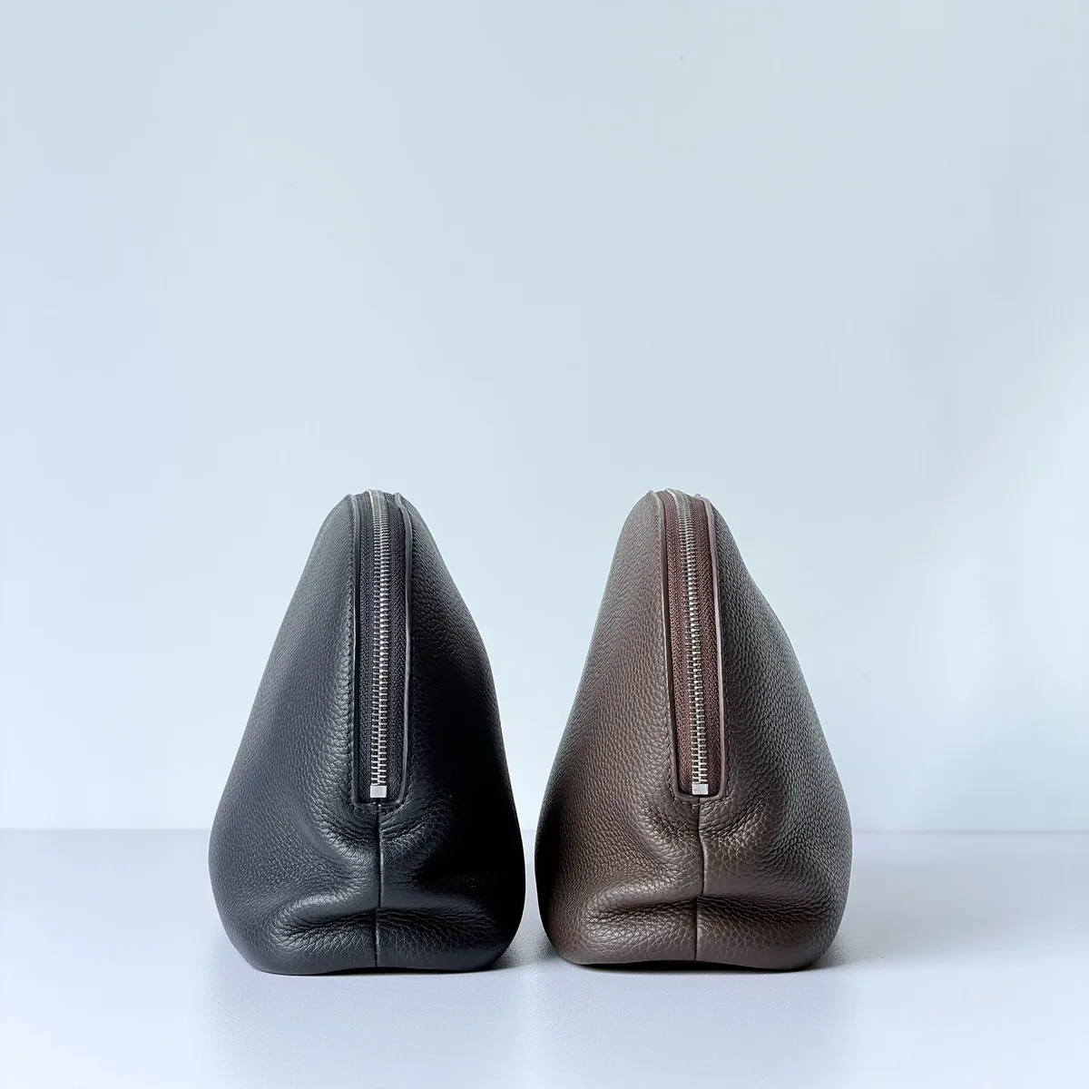 sac à cosmétiques en cuir de vache de première qualité pour femmes, nouveau sac de maquillage simple de grande capacité, sac de rangement de luxe pour voyage et toilette