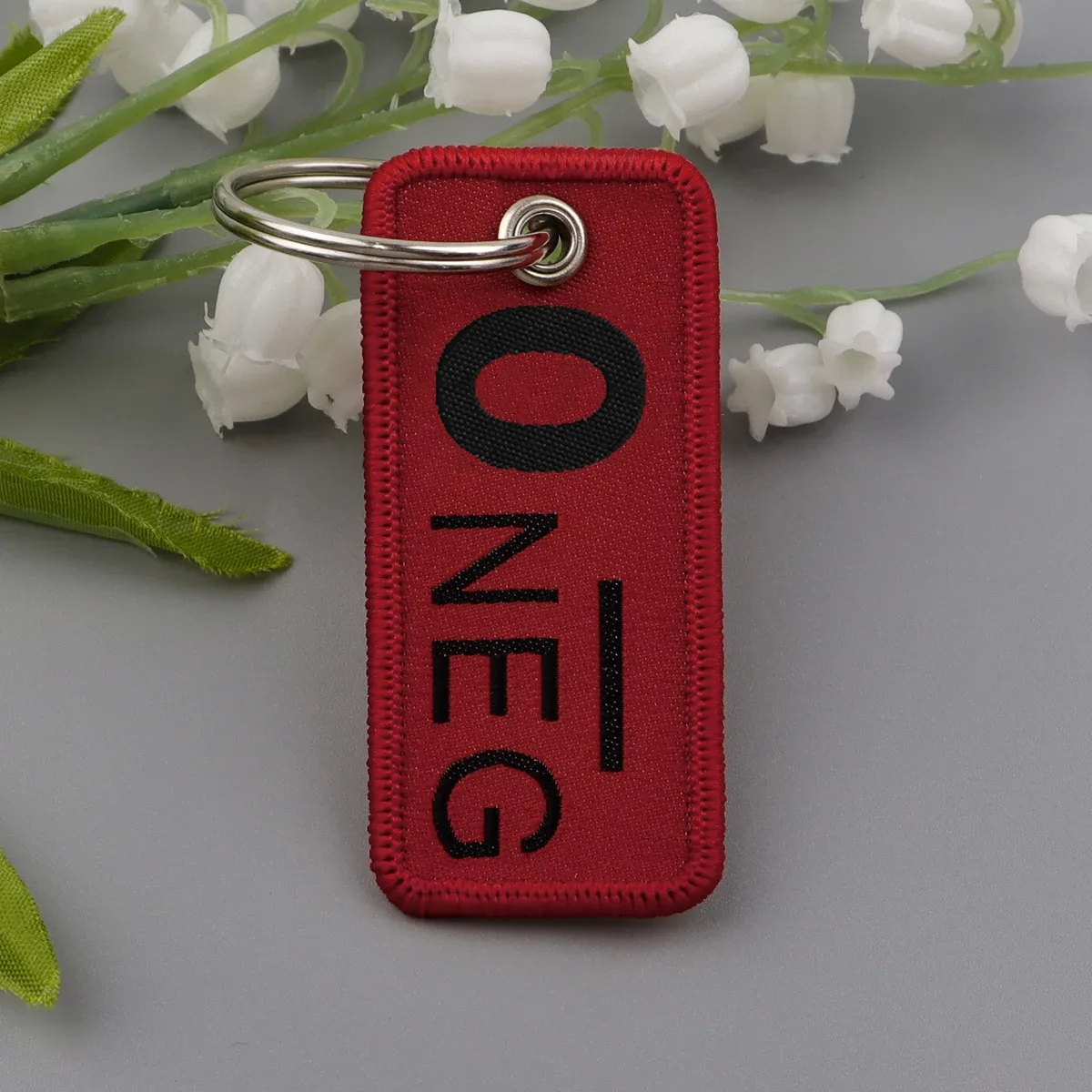 1 porte-clés groupe sanguin brodé rouge pour urgences médicales, premiers secours, sac à dos, bagages, cadeau