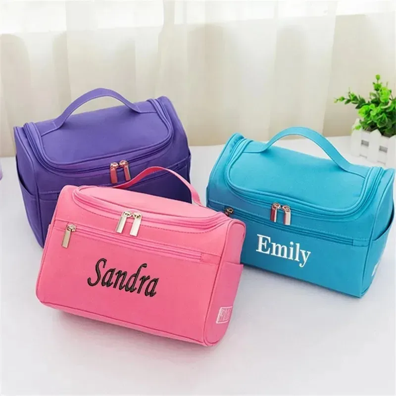 trousse à cosmétiques simple personnalisée – trousse de toilette brodée personnalisée de grande capacité, pochette de rangement de voyage portable, nom personnalisé m