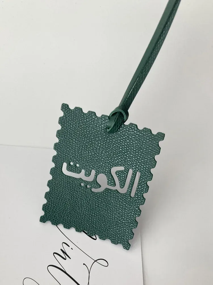 breloque de sac en cuir pu personnalisée avec lettres latines et arabes, accessoire pour sac à dos, décoration intérieure de voiture, décoration créative pour la maison
