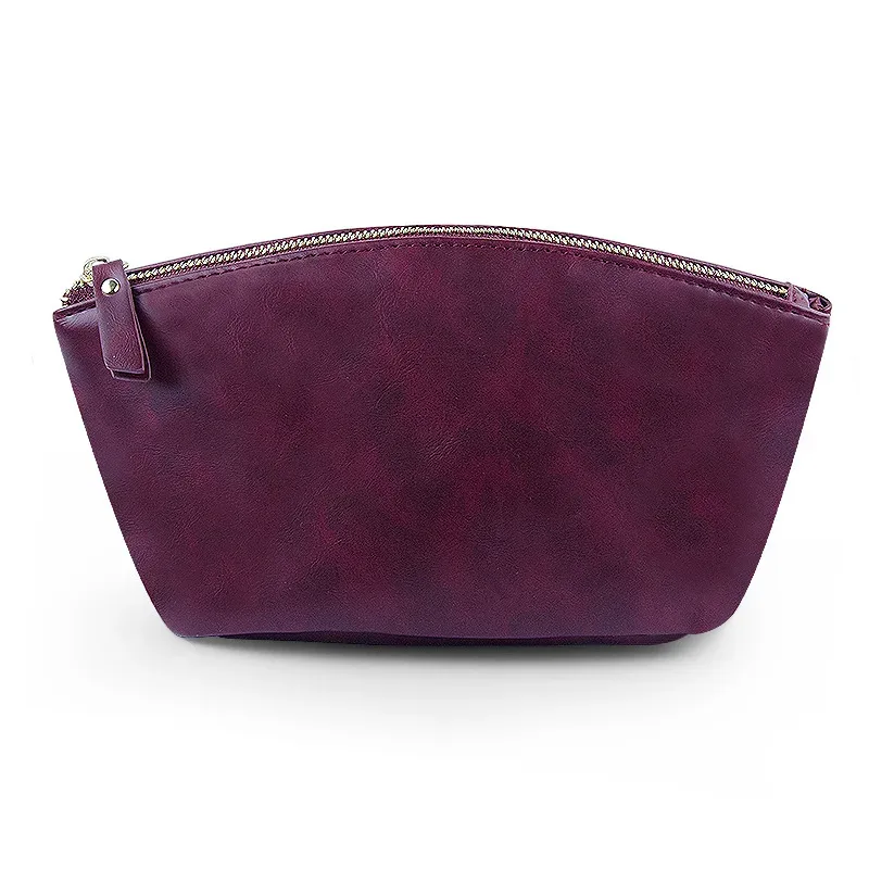 nom personnalisé 2025 nouveau sac cosmétique en cuir pu britannique rétro fou cheval pochette en cuir fermeture éclair sac cosmétique étanche
