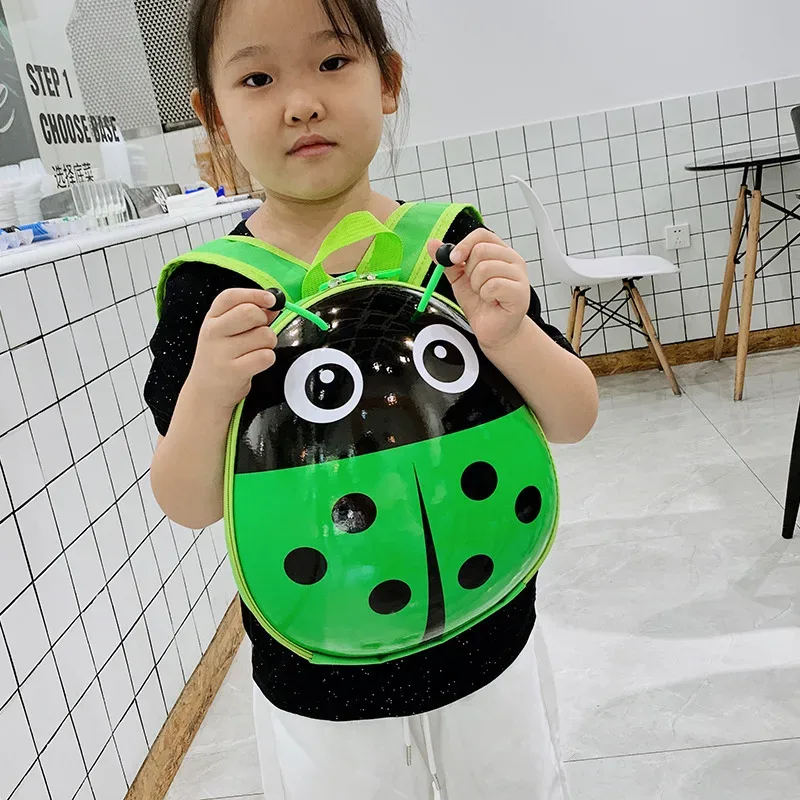 cartables pour enfants à coque rigide avec motifs de coccinelle de dessin animé, sacs à dos pour garçons et filles dans les jardins d'enfants pour la classe