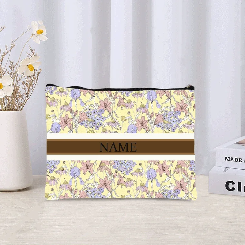 pochette de maquillage personnalisée de luxe avec nom floral, pochette de maquillage personnalisée, organisateur de rouge à lèvres de voyage, pochette de maquillage tendance, sac à main en toile