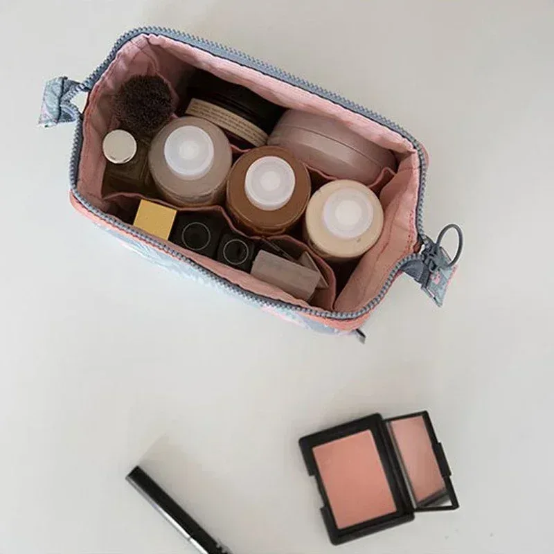 nouvelle mode sac cosmétique femmes étanche flamant sacs de maquillage organisateur de voyage kits de toilette sacs de maquillage portables esthéticienne