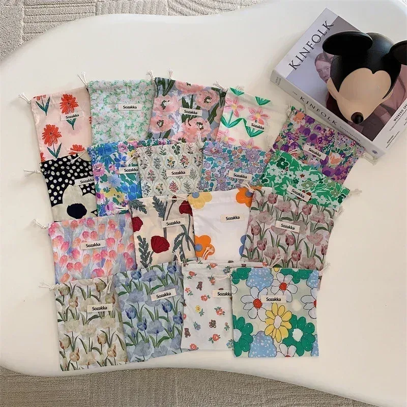 sac de maquillage mignon, cadeau de noël, organisateur de bijoux de bonbons, sac de rangement floral en coton et lin, pochette de rangement de finition pour femmes