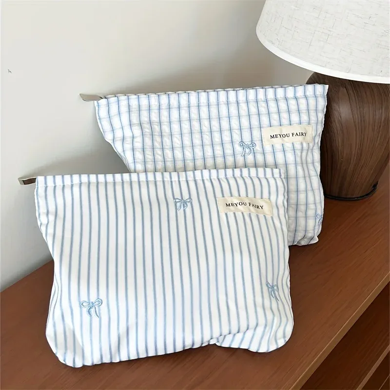 trousse à cosmétiques à nœud rayé bleu clair, organisateur de maquillage de voyage pour femmes avec fermeture éclair, pochette de toilette multi-usage