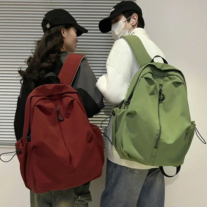 sac à dos d'université étanche en nylon de 15.6 pouces, sac à dos de voyage de grande capacité pour ordinateur portable unisexe, sac d'école de conception simple pour adolescents