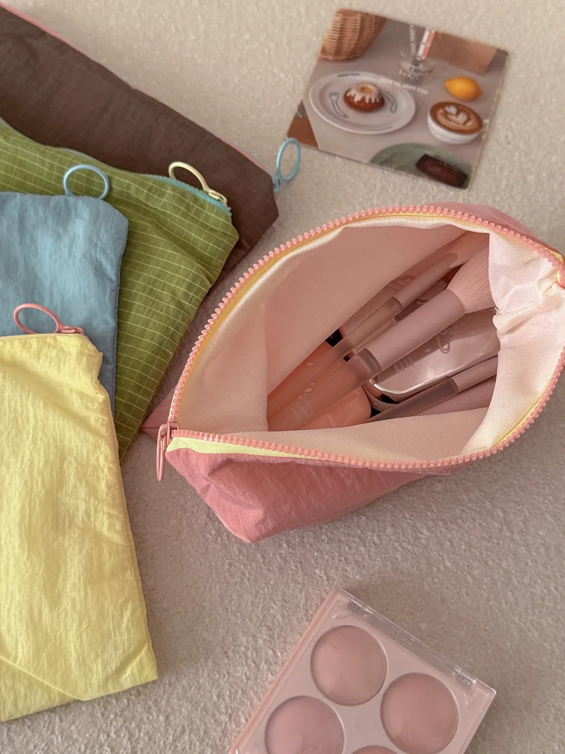 pochette de maquillage airfriend simple pour femme, grande capacité, organiseur de voyage, mini sac de rangement pour rouges à lèvres et maquillage