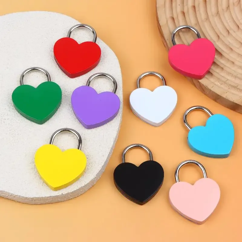 cadenas en forme de cœur 45*59*8mm avec clés assorties, cadenas romantiques en métal pour voyage, cadeau de mariage, décoration de sac, de journal intime, de bagage.