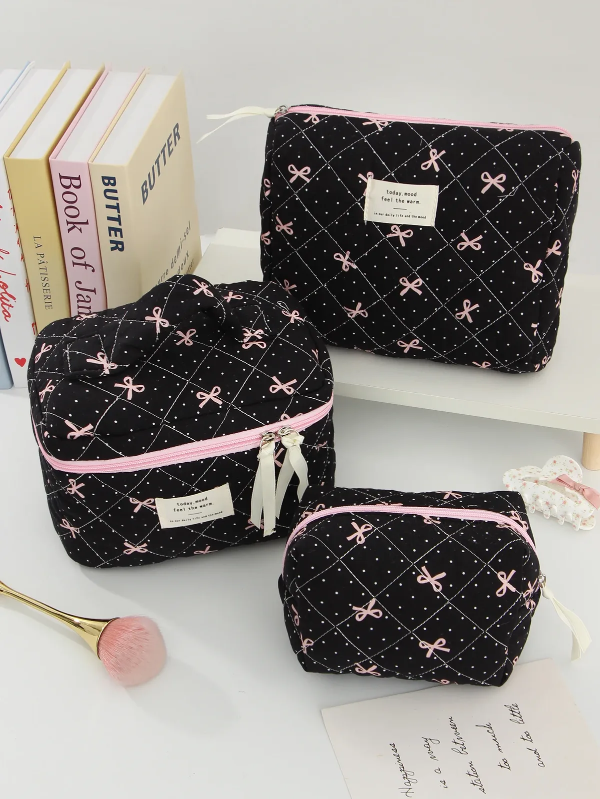 1 pièce/ensemble sac de maquillage matelassé à nœud, trousse de maquillage Portable multifonctionnelle, trousse de maquillage cadeau de vacances, trousse de maquillage essentielle de voyage