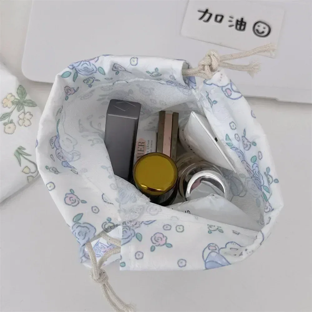 sac à cosmétiques de proximité de dessin animé mignon pour femmes, trousse de maquillage, grande capacité, porte-monnaie, poudres à monnaie, trousses de toilette portables