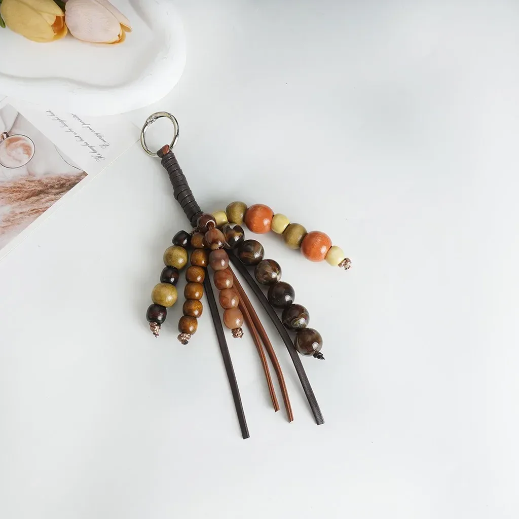 porte-clés vintage exquis en perles de bois naturel, pendentif de sac, breloque ethnique tissée à la main pour clés de maison, sac à dos, cadeau