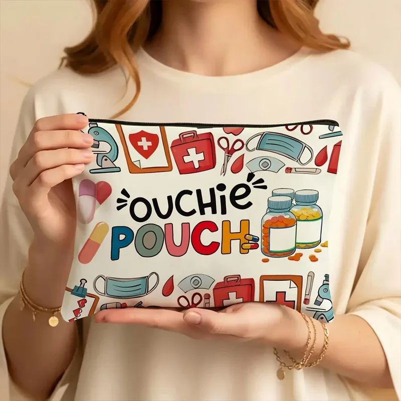 ouchie pouch, jolie trousse médicale et de maquillage, sac de voyage portable avec fermeture éclair, trousse de toilette légère beige, pochette de rangement pour cosmétiques, cadeau pour infirmières.