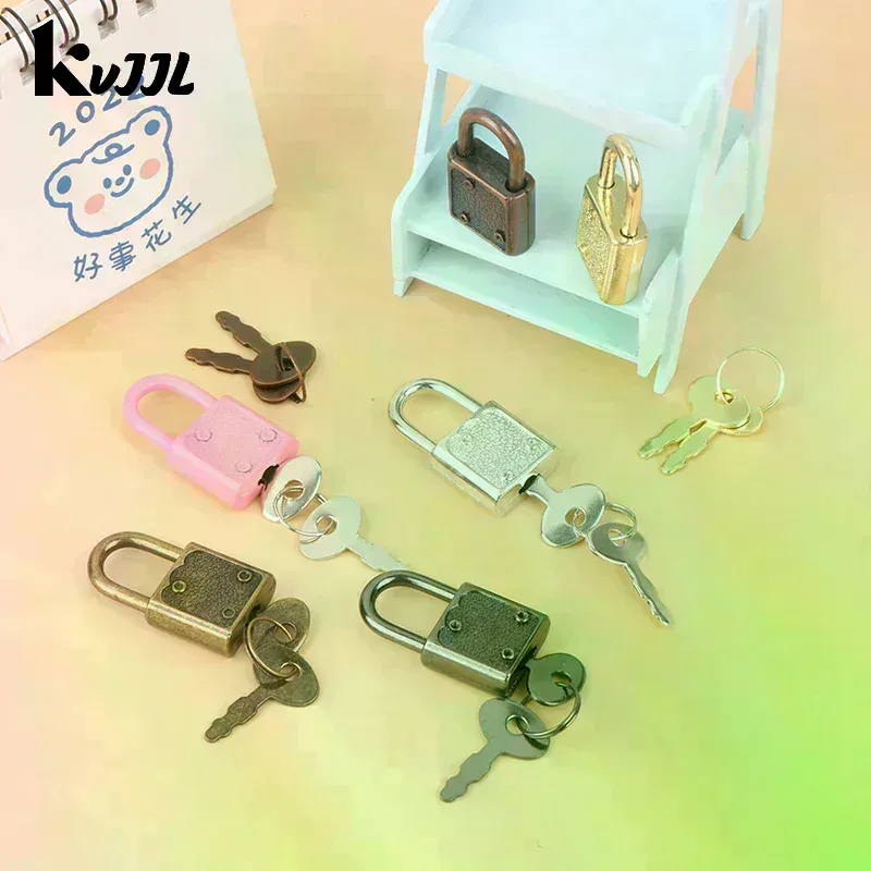 1 ensemble de cadenas rectangulaires miniatures avec clé pour bagages, boîtes à bijoux, agendas, valises et au