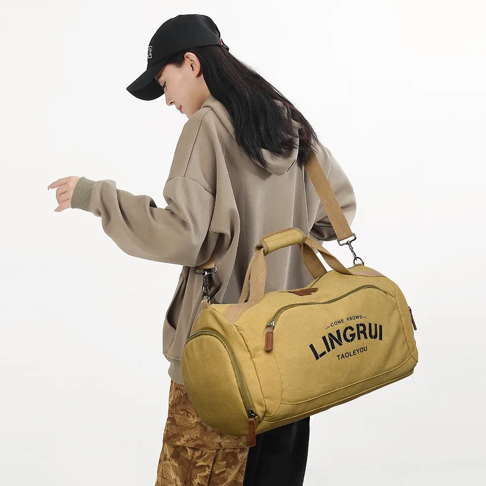 sac de voyage en toile pour homme, grande capacité, sac de week-end avec sangle initiée, durable et polyvalent pour les voyages de gym et une utilisation décontractée