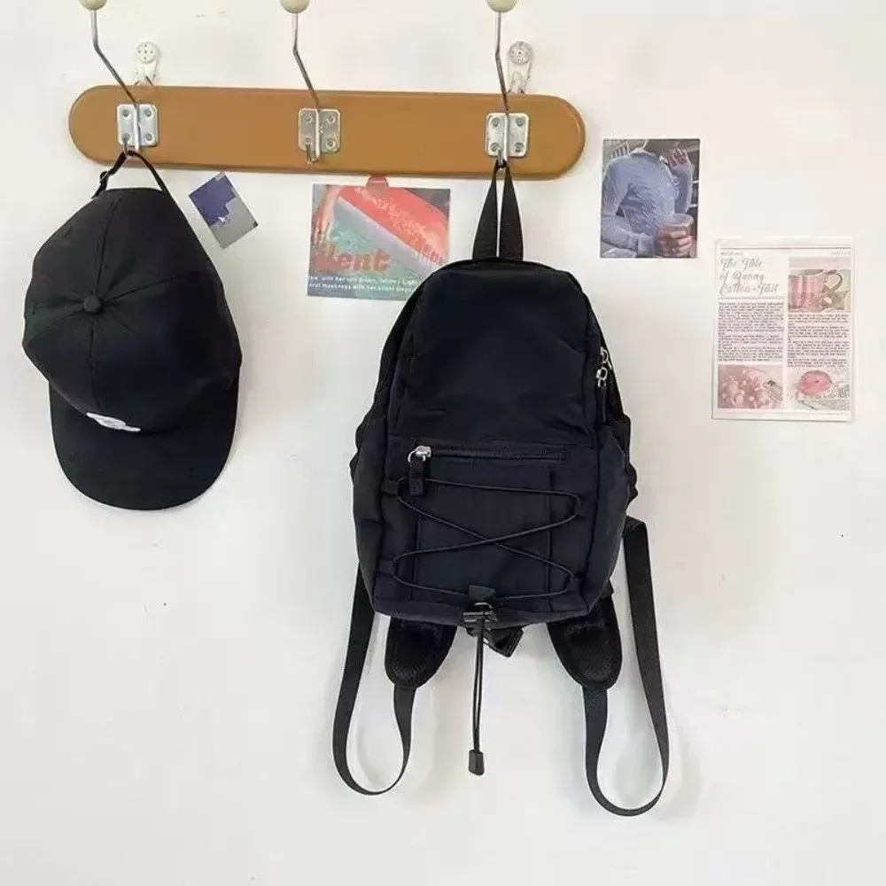 sac à dos mini léger et tendance, sac de montagne portable grande capacité, sac à bandoulière multifonctionnel pour le voyage