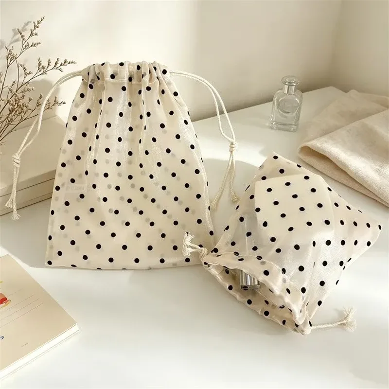 1 pièce sac de rangement portable de voyage, motif à pois et cœurs, sac de rangement à cordon, sac écologique, sac à cosmétiques