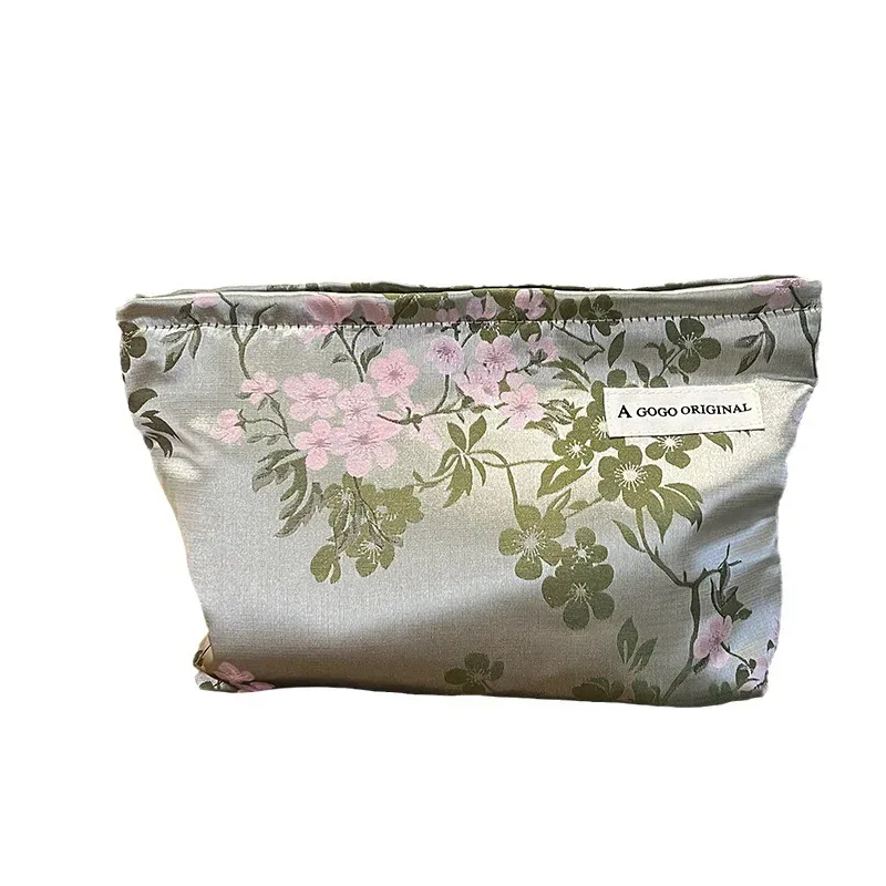 nouvelle trousse de maquillage en satin style chinois grande capacité, sac de rangement portable pour produits de soin de la peau, porte-cartes d'identité, pochette à main