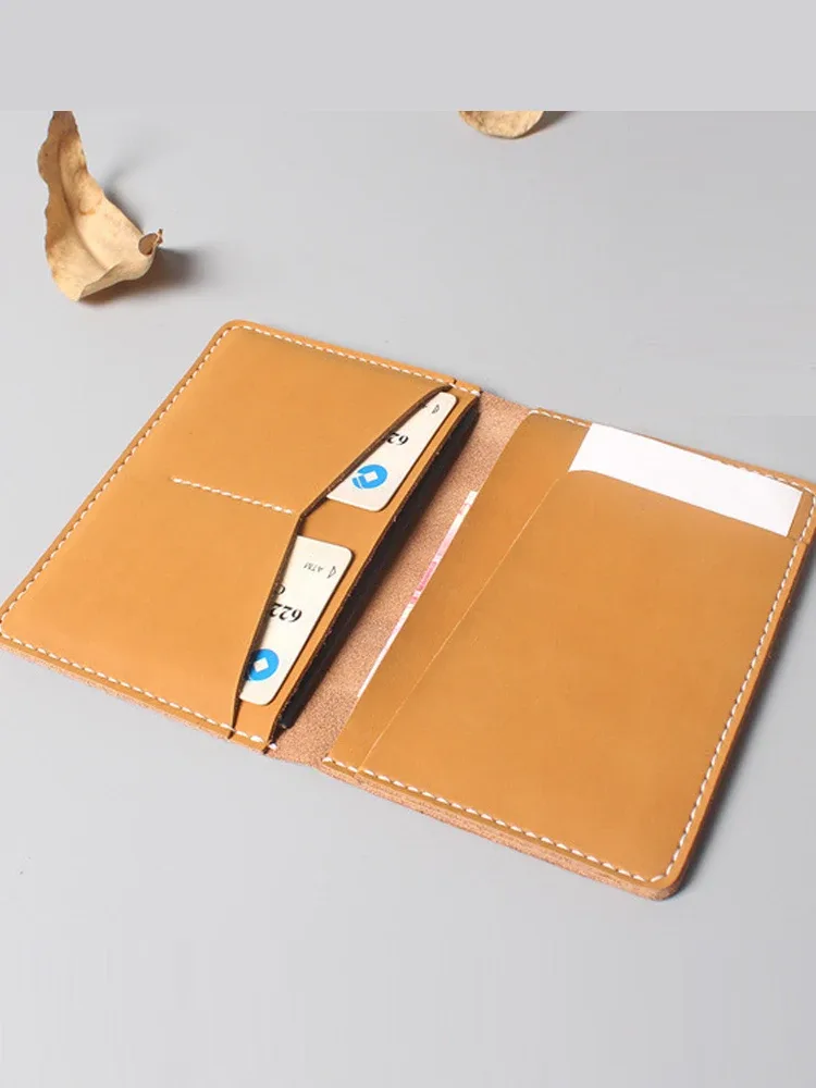porte-passeport en cuir vintage – portefeuille de voyage bloquant rfid avec fentes pour cartes et poche d'identification, étui pour billets d'air en cuir de vache pour hommes